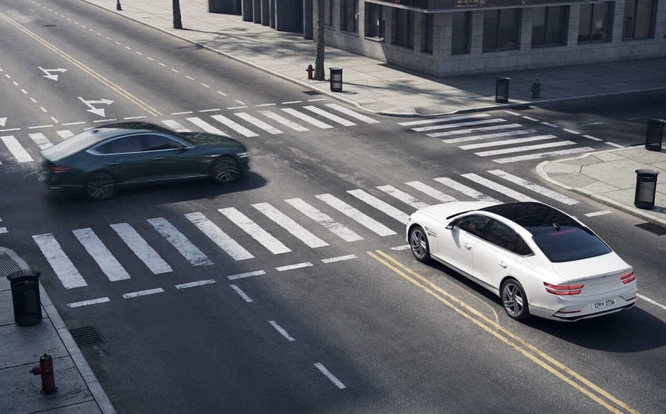 Hyundai G80, Алдыңғы соқтығысуларды алдын алу жүйесі